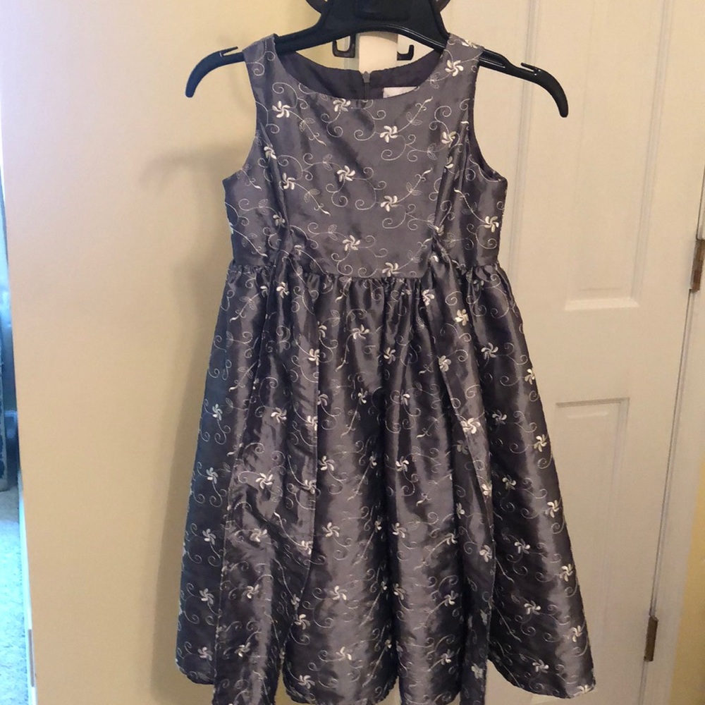 Beautiful girls dress 6x size